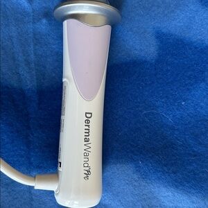 DermaWand Pro Skincare White and Lavender Tool FACTORY SEALED SKIN CARE